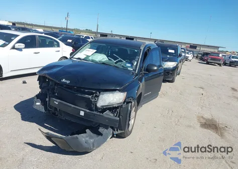 2016 Jeep Compass Sport z USA, uszkodzony, nr VIN 1C4NJCBA8GD543674